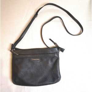 Chaps Womens Black Faux Leather Crossbody Bag Adjustable Strap Messenger